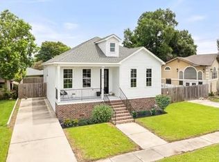 29 W Carmack St, Chalmette, LA 70043