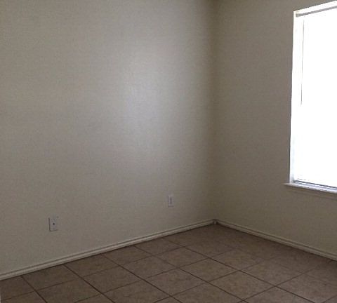 3rd image of 2098 Baja Cir