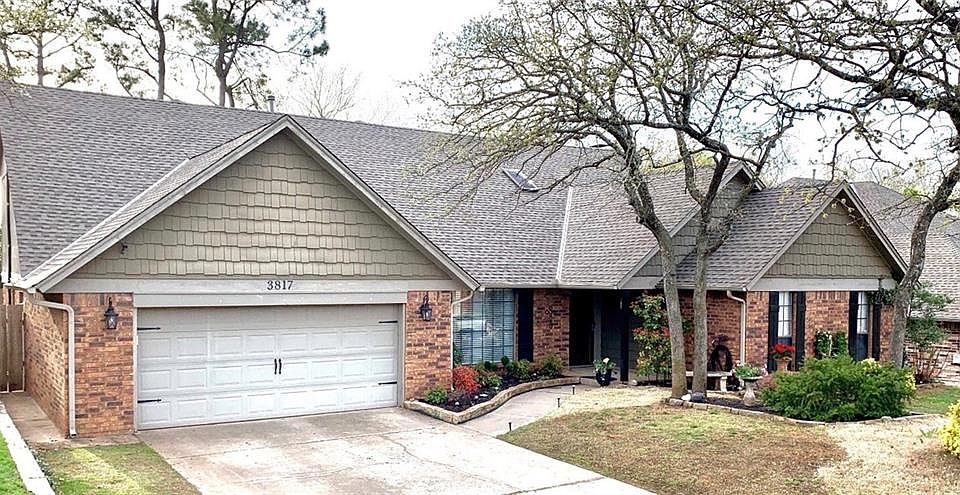 1st image of 3817 Coachlight Dr