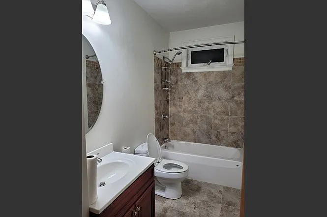 112 Beaverbrook Pkwy #2 — Photo 5