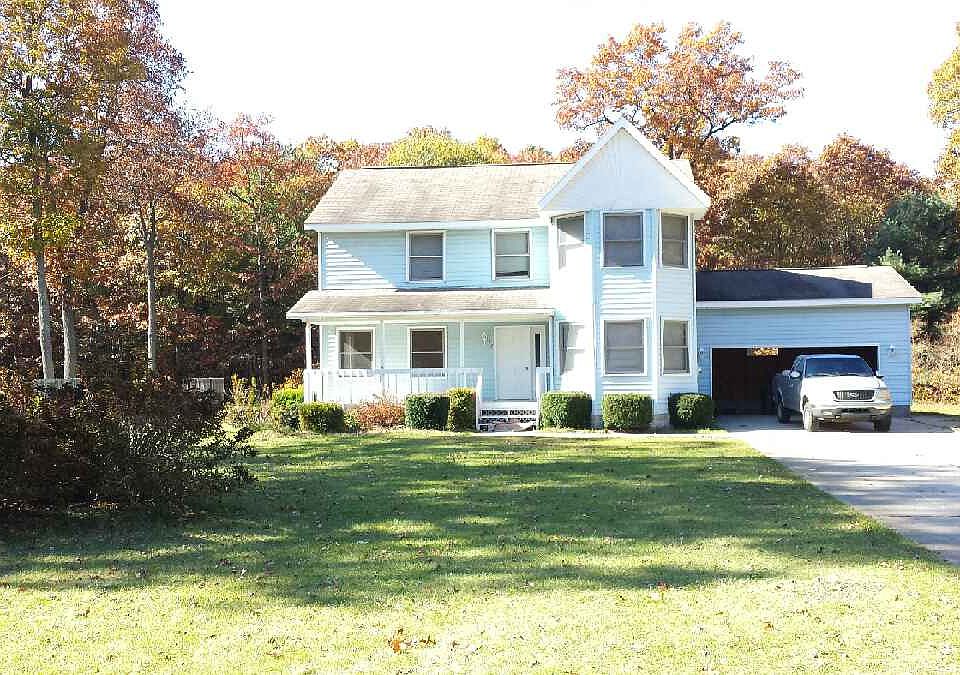 1st image of 63 Willow Wood Dr
