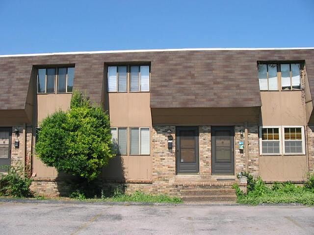 1st image of 1053 Harold Dr