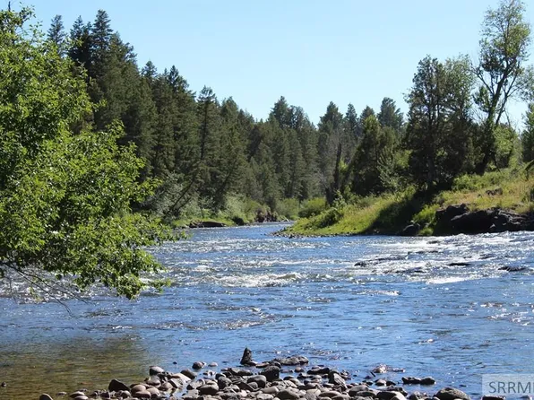 3525 Fall River Rd, Ashton, ID 83420