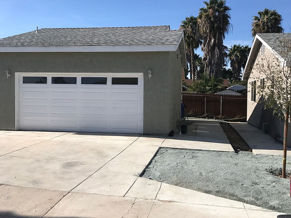 2nd image of 4592 Ocean View Blvd