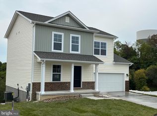 150 Graham Dr, Martinsburg, WV 25405