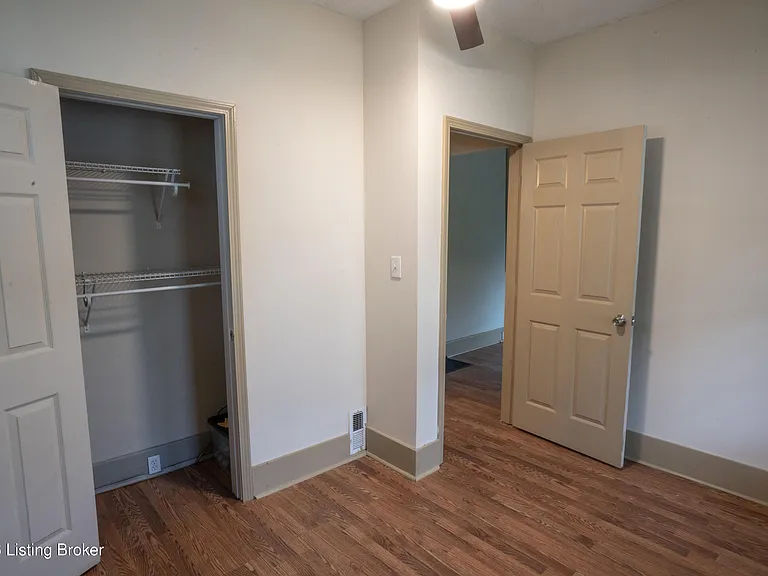 504 Montana Ave — Photo 22