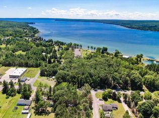 7288 W Hubert Rd, Hubbard Lake, MI 49747