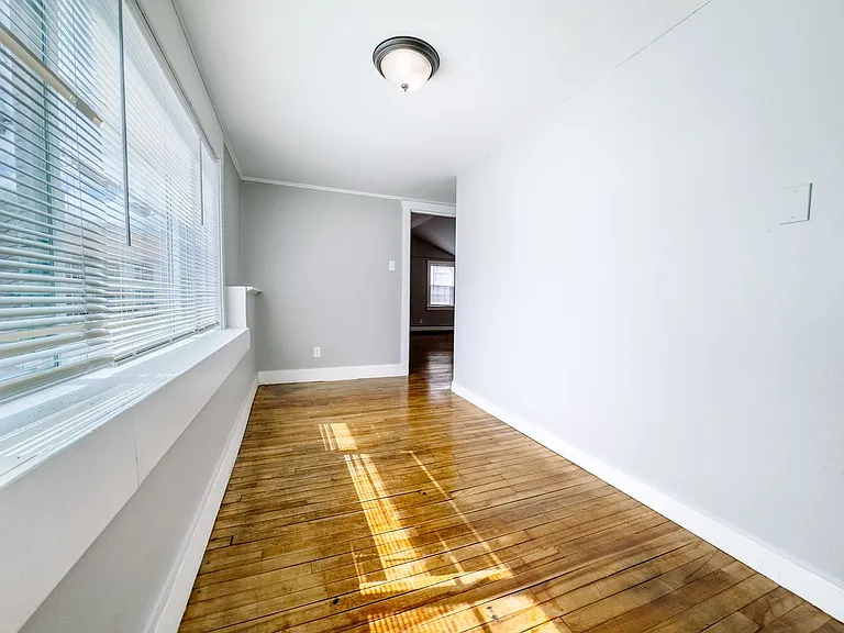 83 Bridge St — Photo 15