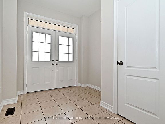 2nd image of 110 Southdown Ave