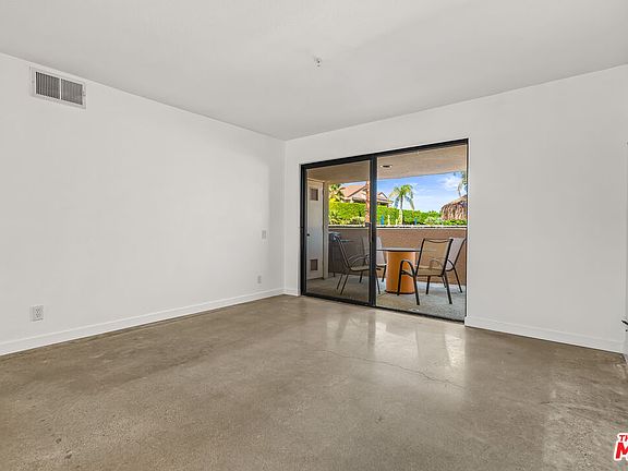 4th image of 222 N Calle El Segundo APT 560