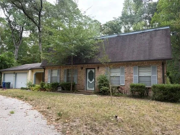 3737 Summer Ln, Huntsville, TX 77340