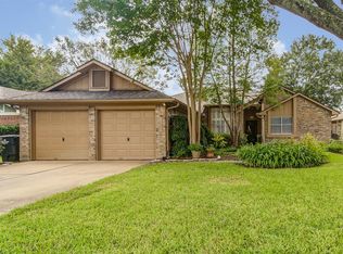 5609 Village Park Dr, Katy, TX 77493