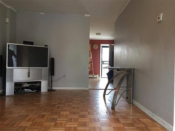 2nd image of 688 Willoughby Ave