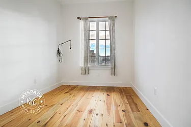 Rented by MySpaceNYC