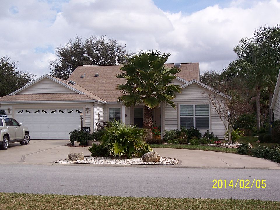 1st image of 985 Oak Forest Dr