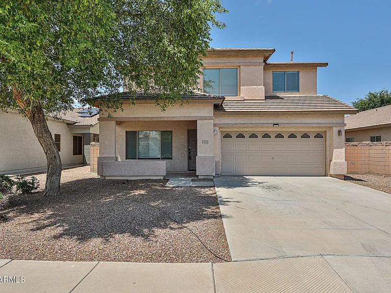 14584 W Watson Ln — Photo 1