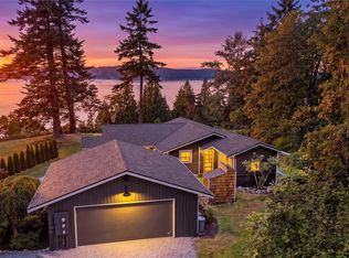 610 Maple Heights Road, Camano Island, WA 98282