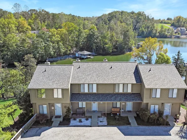 304 Harbor Ridge Dr, Goodview, VA 24095