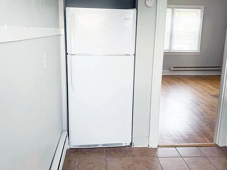 415-419-423 Probasco St — Photo 47