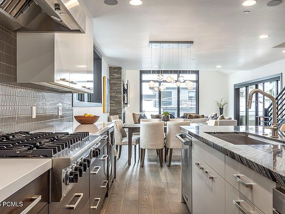 3rd image of 88 King Rd