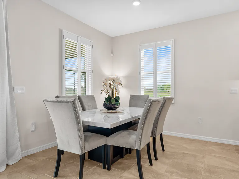 2516 Osprey Peak Way — Photo 4