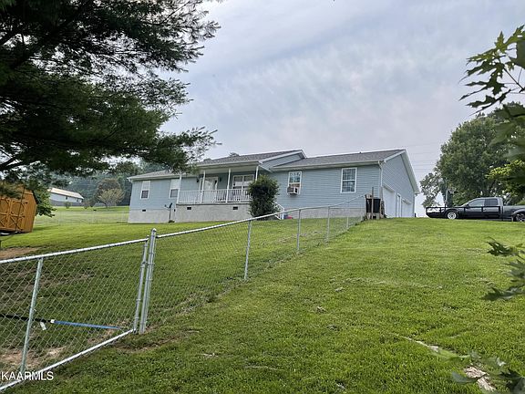 2nd image of 149 Hillside Ln