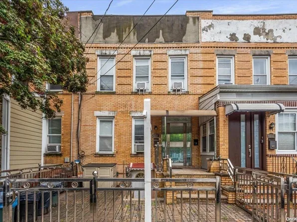 62-33 60th Drive, Maspeth, NY 11378