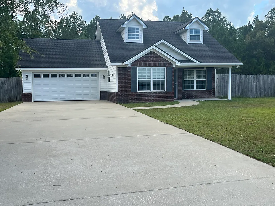195 Parish Loop