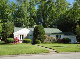 11 Barry Rd, Worcester, MA 01609