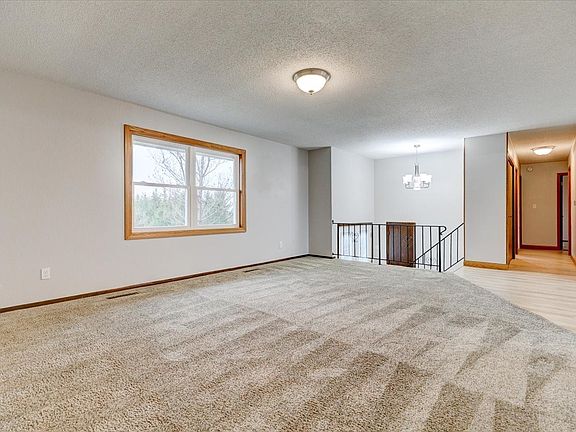 5th image of 30285 200th St