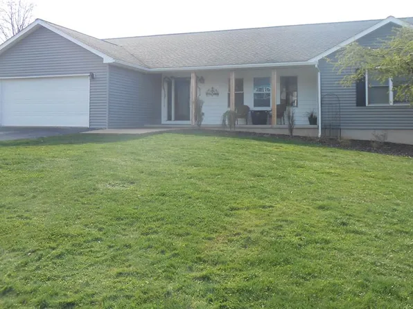 222 Emrick Dr, Seneca, PA 16346