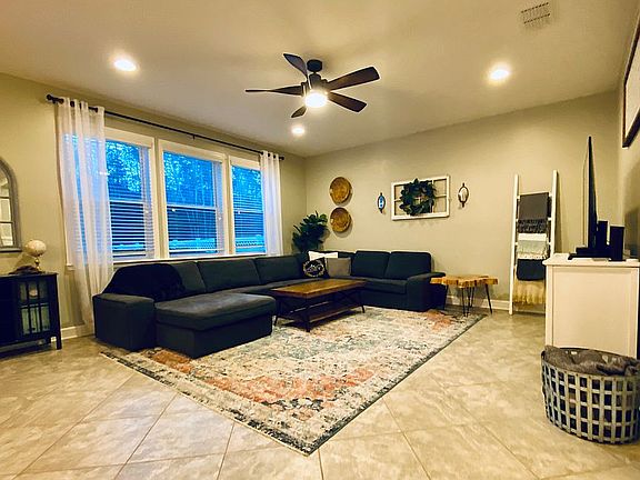 4th image of 213 S Torwood Dr