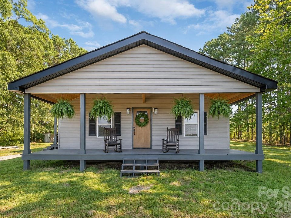 1st image of 500 Gregory Rd