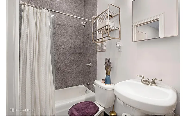 Rented by Douglas Elliman | media 4