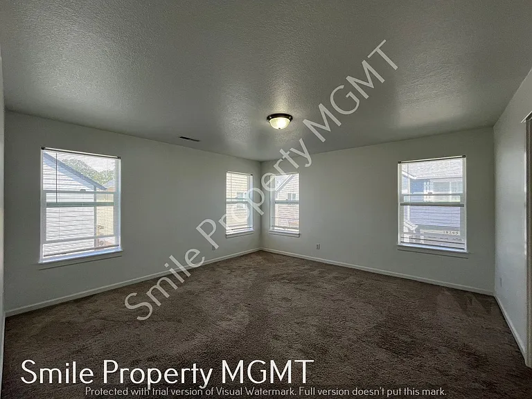 18251 SW Orlov Ct — Photo 8