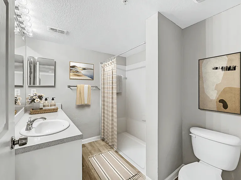 Walden Park Apartments — Photo 28