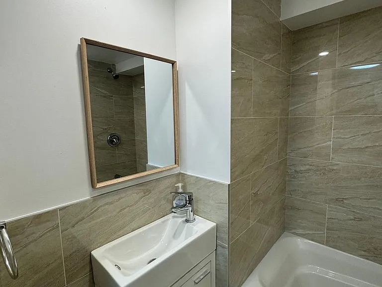 44 Royal Orchard Blvd — Photo 13