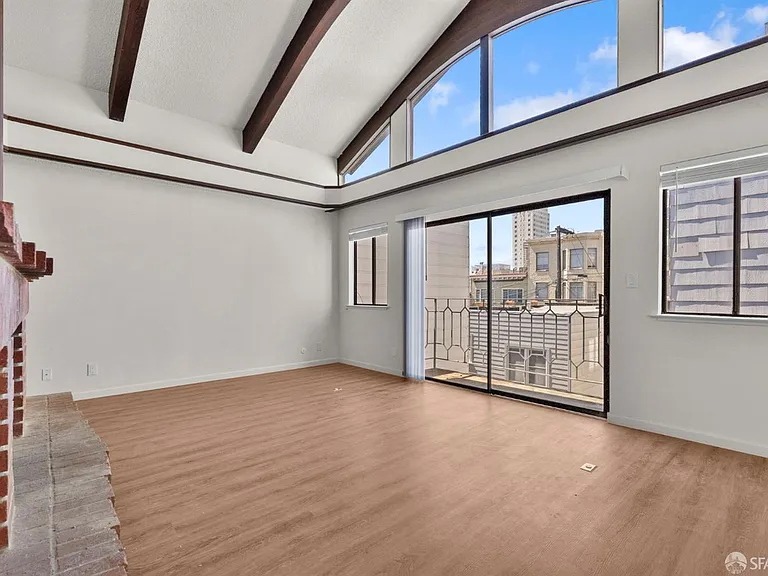 1212 Pacific Ave #3 — Photo 4
