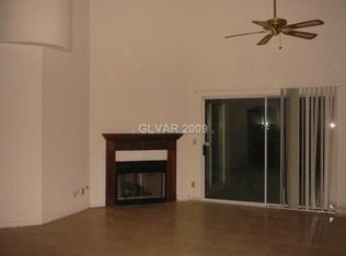 2812 Old Sterling St, Las Vegas, NV 89108