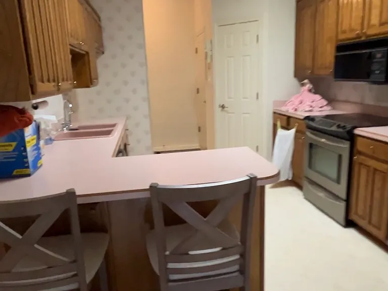 8226 Meadowside Dr — Photo 18