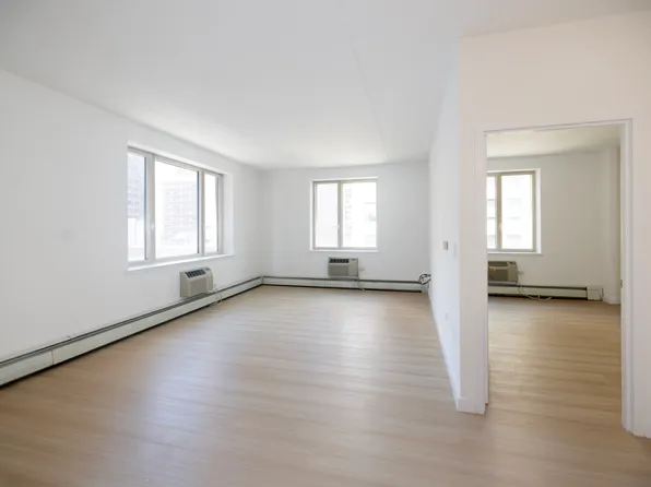 95 Worth Street image 1 of 15