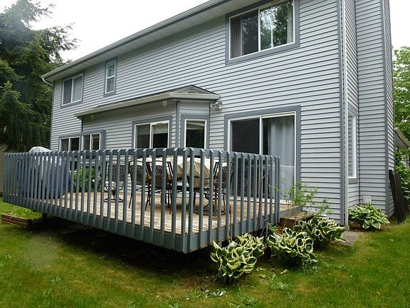 3rd image of 12174 Prescott Pl NW