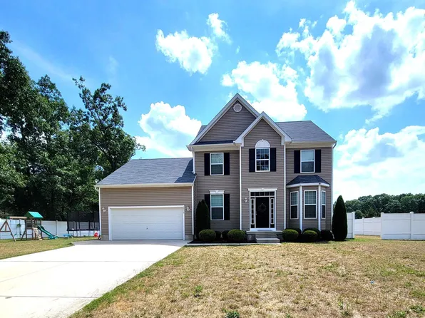 2717 London Ln, Vineland, NJ 08361