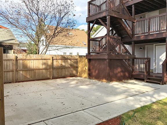 3rd image of 4254 S Artesian Ave Unit 1F