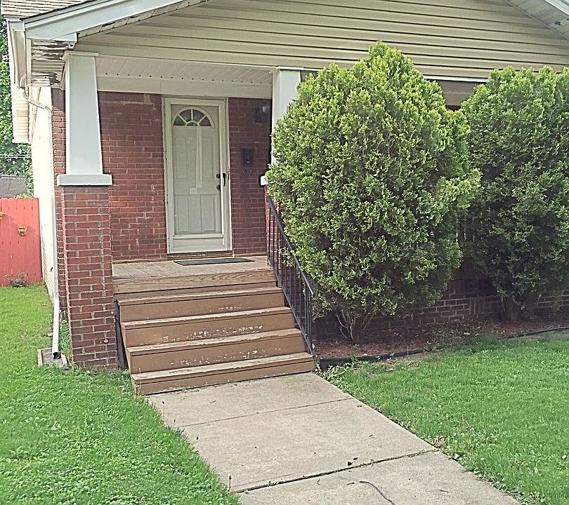 1st image of 1124 Lincoln Ave APT 1
