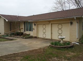 10311 County Rd 605, Dexter, MO 63841