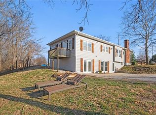 14824 W 63rd St, Shawnee, KS 66216