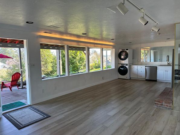 2610 N Lafayette Ave