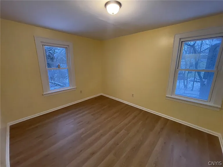 318 Kellog St — Photo 15