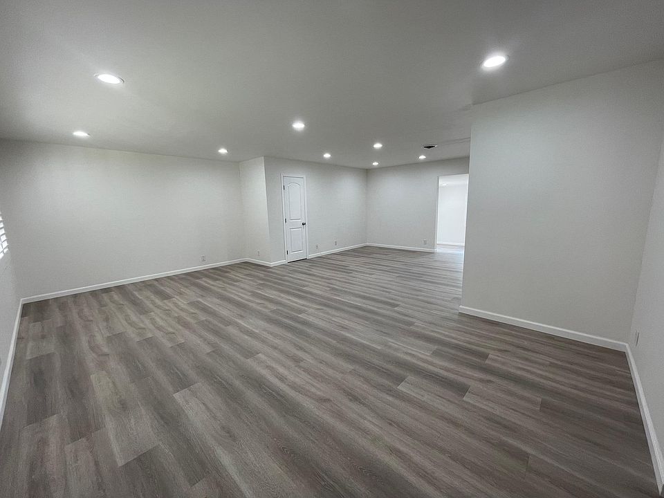 Living Room#1